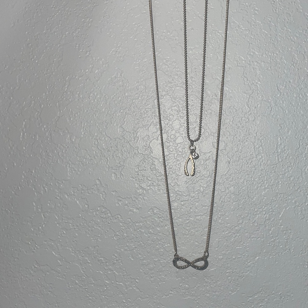 Double stacked necklace